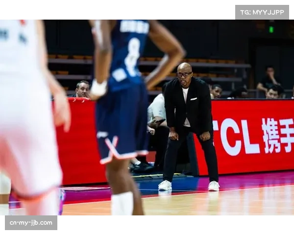 上海久事90-89险胜广州朗肽海本，末节定位球战术定胜负